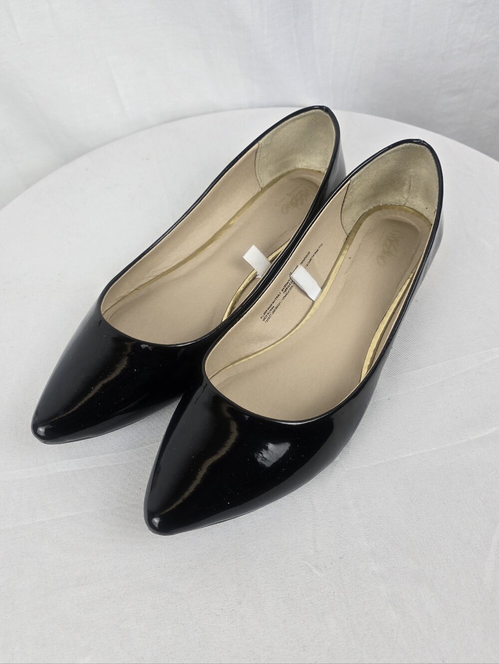 Mossimo Classic Black Patent Pointed-Toe Women’s Flats W/Gold Accent Sz 10